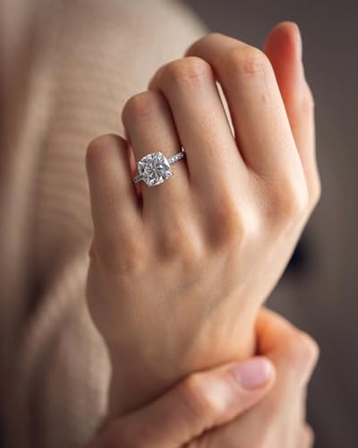2ct Cushion Cut Moissanite Rings for Women, D Color VVS1 Clarity Lab Created Diamond Rings 14K White Yellow Gold Vermeil Moissanite Engagement Rings for Women Wife Jewelry Gifts