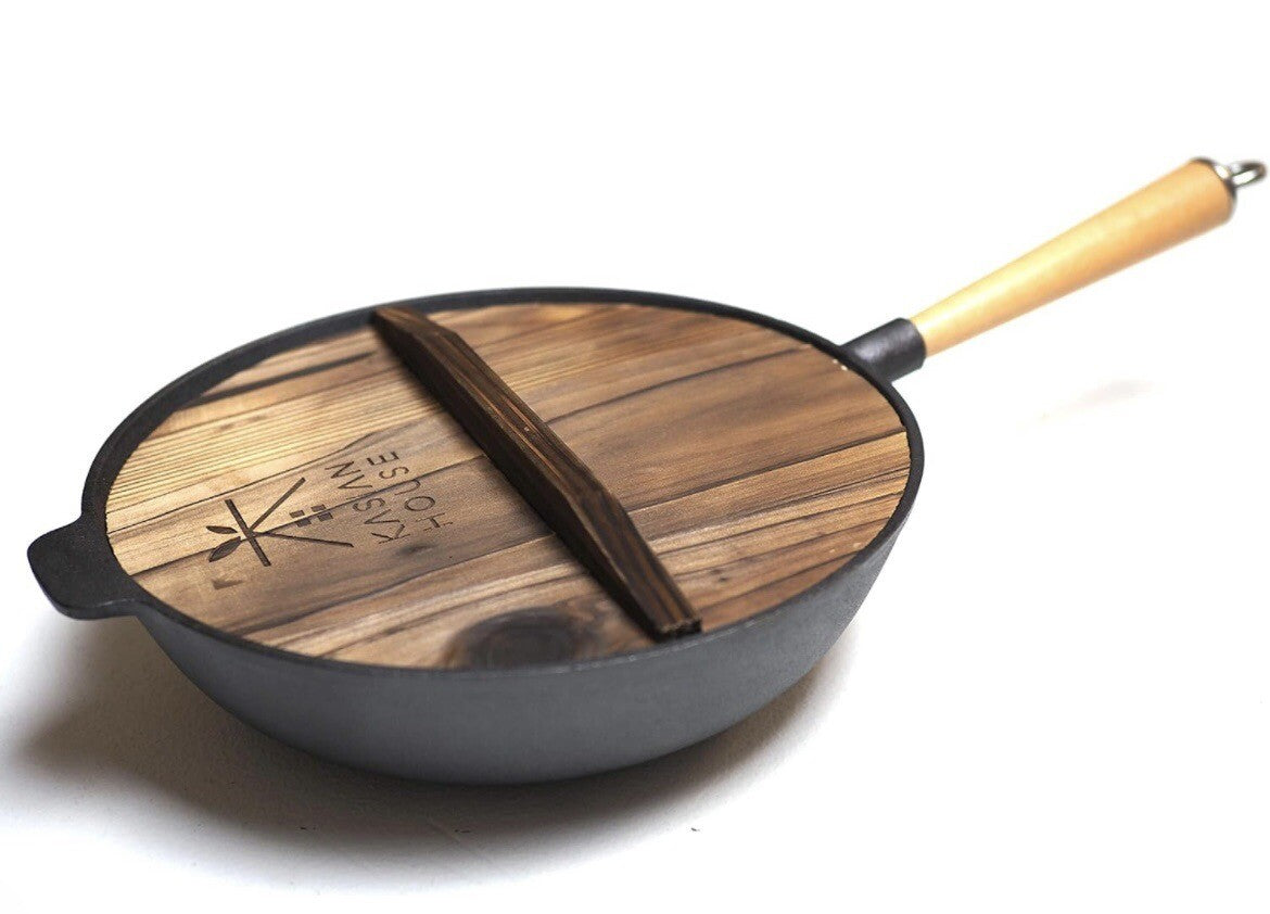 Kasian House Cast Iron Wok with Wooden Handle and Lid, Pre-Seasoned, 12" Dia
