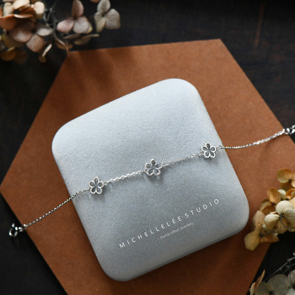 Dainty Flower Sterling Silver Bracelet, Daisy Flower Necklace, Forget Me Not, Gift for Her
