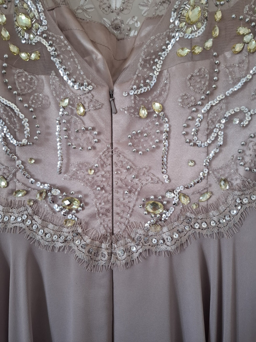 Stunning Manon embellished Nude Pink/Mushroom Evening Cruise Dress 16