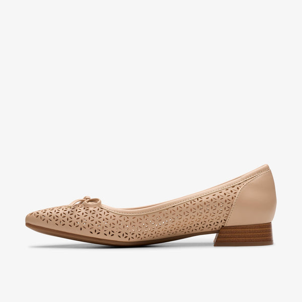 Clarks Women's Natalyn Step Beige Leather 26182035