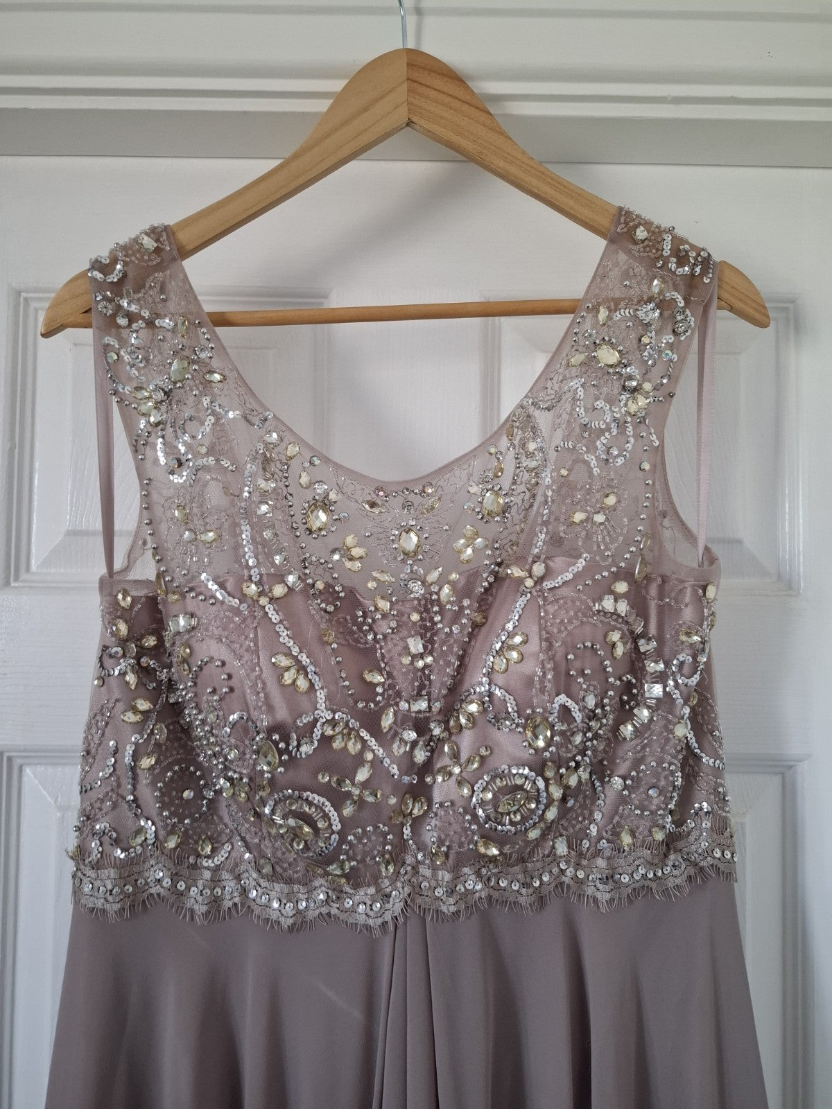 Stunning Manon embellished Nude Pink/Mushroom Evening Cruise Dress 16