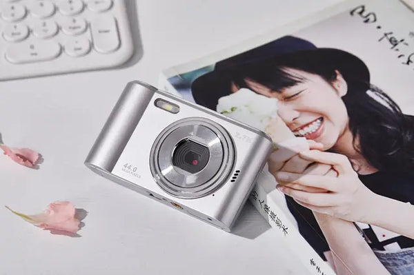 Digital Camera Autofocus Camera for Kid Camcorder with 8x Zoom Compact Cameras 1080P Cameras for Beginner Photography