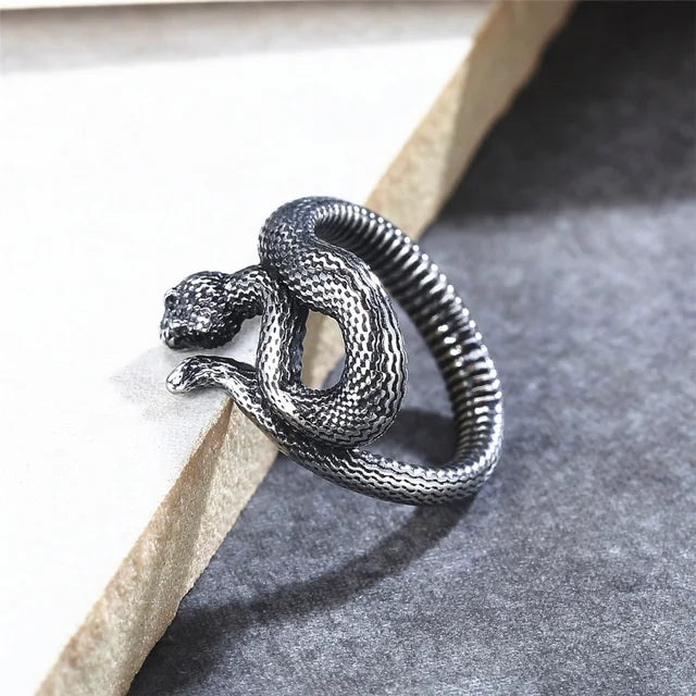 SNAKE RINGS