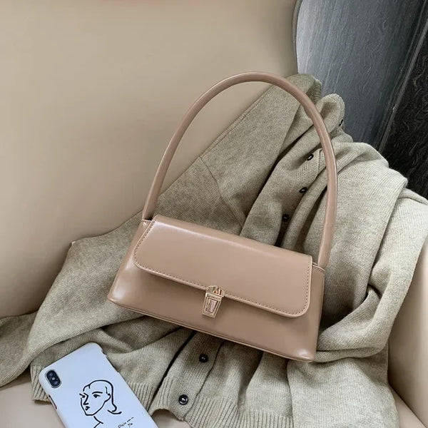 2024 Popular Retro Niche Baguette Shoulder Bag French Bag Western Style Portable New Tide Fashion Handbag Armpit Women's Bag