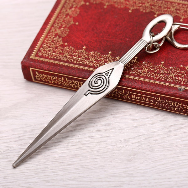 Anime NARUTO Sasuke Uchiha Ninja Kunai Waffe Schwert Metall Keychain Action Figur Cosplay Spielzeug Geschenk| |
